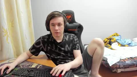 iliaskris online show from September 24, 2025, 10:02 pm