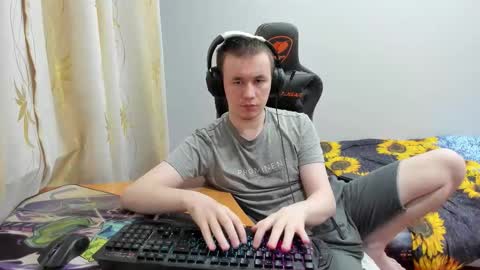 iliaskris online show from October 31, 2025, 3:13 pm