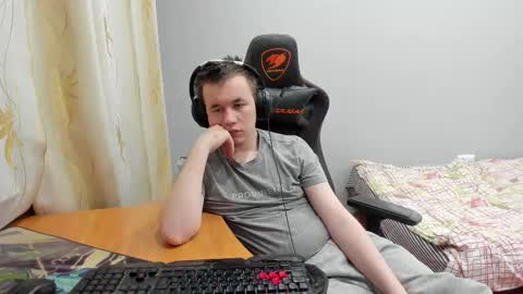 iliaskris online show from November 26, 2025, 7:37 pm