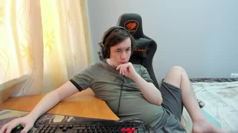 iliaskris online show from April 12, 2026, 1:05 pm