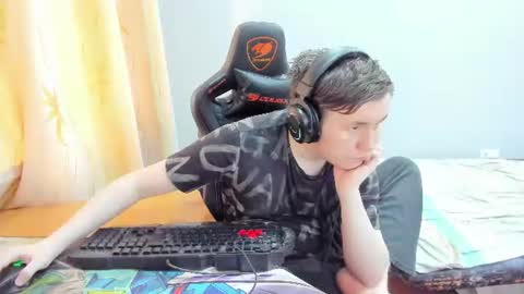 iliaskris online show from July 6, 2026, 3:03 pm