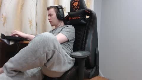 lord online show from November 27, 2025, 10:01 pm