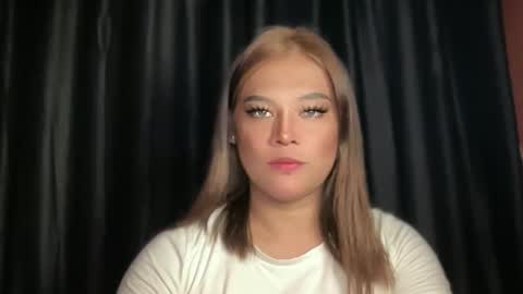 QUEEN KATH online show from February 16, 2026, 1:35 am