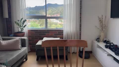 Kloe online show from January 27, 2025, 6:41 pm