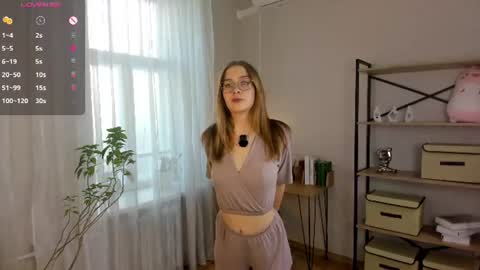 Ilona online show from July 31, 2026, 8:03 am