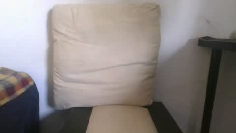 Snapshot of ilovebigass04 chatting on June 13, 2026, 7:17 am yunstud online show from June 13, 2026, 7:17 am