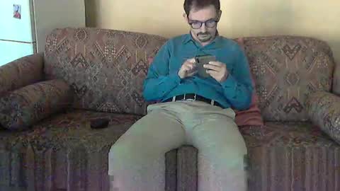 ilovecuteguy79 online show from May 28, 2026, 4:43 am