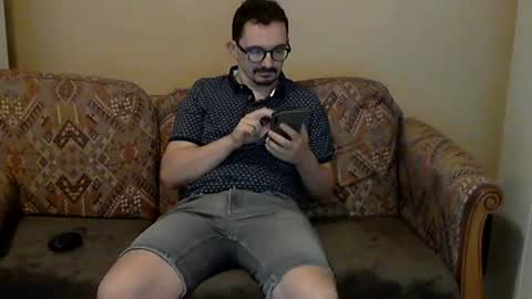 ilovecuteguy79 online show from July 17, 2026, 4:41 am