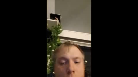 Snapshot of ilovefemalefeet2000 chatting on December 29, 2024, 4:51 pm max online show from December 29, 2024, 4:51 pm