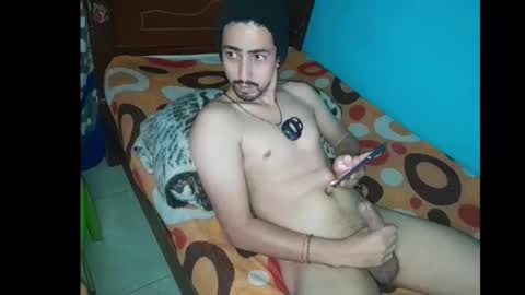 Snapshot of iloveman24 chatting on January 15, 2025, 5:40 am AARON online show from January 15, 2025, 5:40 am