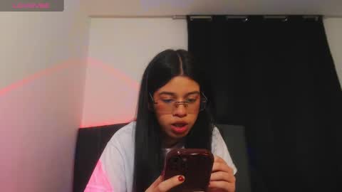 Snapshot of ily_bea chatting on January 20, 2025, 1:07 am Ily Bea online show from January 20, 2025, 1:07 am