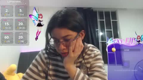 Snapshot of ily_bea chatting on March 3, 2025, 2:15 am Ily Bea online show from March 3, 2025, 2:15 am