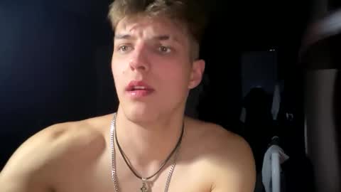 ilyahrr online show from March 19, 2026, 6:56 pm