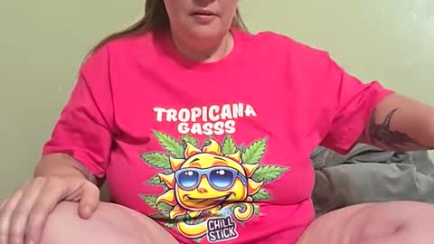 IM4KOUCR4ZY online show from April 21, 2026, 4:08 am