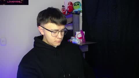 Snapshot of im__noah chatting on March 6, 2025, 11:14 am im__noah online show from March 6, 2025, 11:14 am