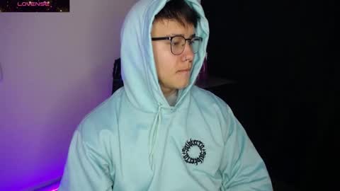 Snapshot of im__noah chatting on March 7, 2025, 11:07 am im__noah online show from March 7, 2025, 11:07 am