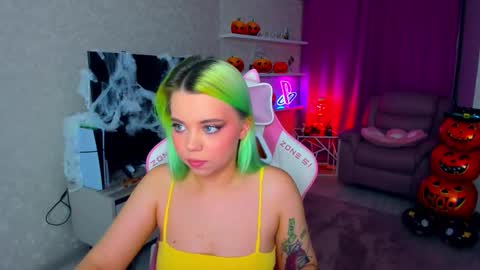 Snapshot of im__youre_sunshine chatting on October 30, 2025, 5:35 pm Roxy online show from October 30, 2025, 5:35 pm