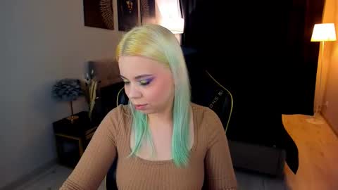 Snapshot of im__youre_sunshine chatting on November 23, 2025, 6:19 pm Roxy online show from November 23, 2025, 6:19 pm