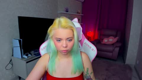 Snapshot of im__youre_sunshine chatting on November 24, 2025, 7:24 pm Roxy online show from November 24, 2025, 7:24 pm