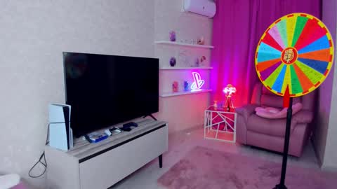 Snapshot of im__youre_sunshine chatting on December 4, 2025, 8:28 pm Roxy online show from December 4, 2025, 8:28 pm