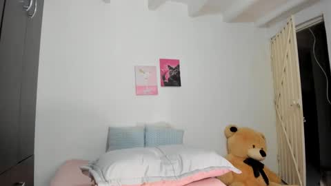 Snapshot of im_caro chatting on June 1, 2026, 4:14 am Caro online show from June 1, 2026, 4:14 am