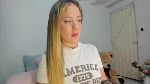 Caro   online show from June 22, 2026, 3:36 am