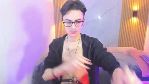 Snapshot of im_dayros chatting on December 15, 2025, 3:22 am dayros online show from December 15, 2025, 3:22 am