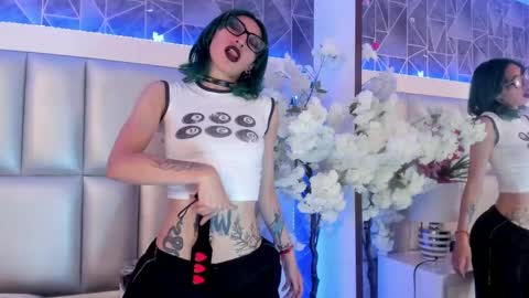  Im Gaia online show from March 12, 2025, 7:38 pm