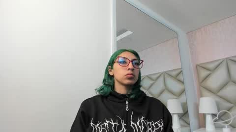  Im Gaia online show from September 18, 2025, 12:40 pm