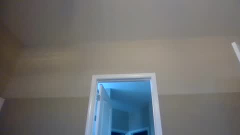 Snapshot of im_laa30z chatting on December 16, 2025, 1:27 pm weet exy Cougar online show from December 16, 2025, 1:27 pm