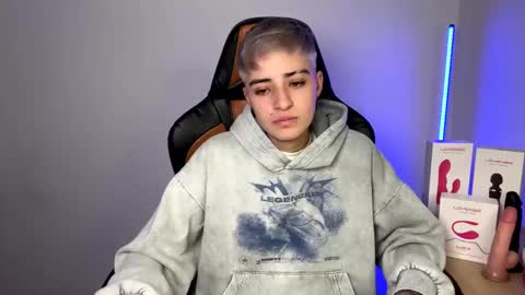 Laia online show from January 22, 2025, 12:27 am