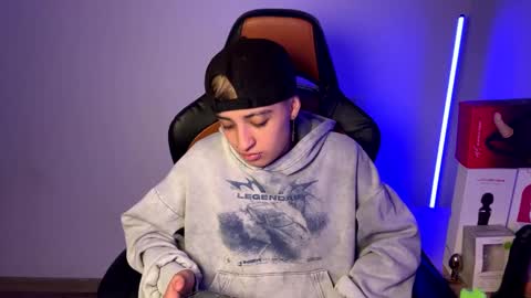 Laia online show from February 20, 2025, 8:28 am