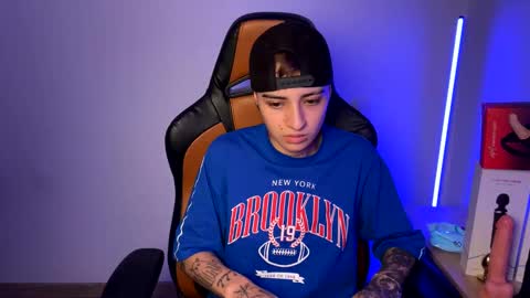 Laia online show from March 1, 2025, 12:28 am