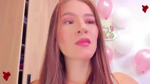 Snapshot of im_lunita chatting on March 10, 2026, 12:43 pm Luna online show from March 10, 2026, 12:43 pm
