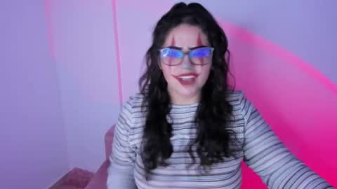 mei mei uwu online show from October 31, 2025, 9:16 pm