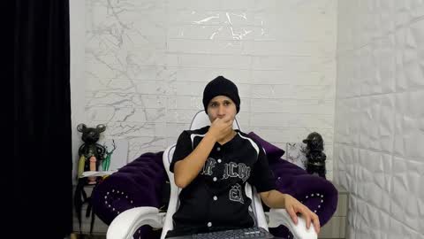 Snapshot of im_milan_rs chatting on February 8, 2025, 1:11 am im_milan_rs online show from February 8, 2025, 1:11 am