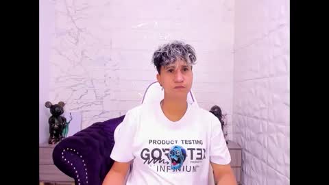 Snapshot of im_milan_rs chatting on February 20, 2025, 12:30 am im_milan_rs online show from February 20, 2025, 12:30 am