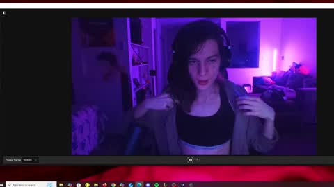 Snapshot of im_ripley chatting on February 1, 2025, 4:03 am fort online show from February 1, 2025, 4:03 am