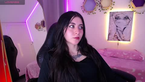 Jade Rosse online show from November 18, 2025, 6:34 pm