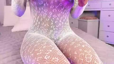 Snapshot of im_tyra chatting on May 12, 2026, 5:48 am im_tyra online show from May 12, 2026, 5:48 am