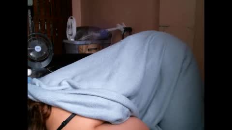 Snapshot of im_your_secret chatting on November 9, 2025, 7:39 am im_your_secret online show from November 9, 2025, 7:39 am