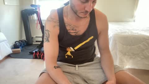 Snapshot of imamouthful20 chatting on February 21, 2025, 7:32 pm ImAMouthful online show from February 21, 2025, 7:32 pm