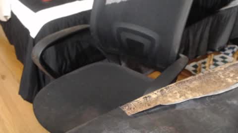 Snapshot of imanlolo789__ chatting on December 7, 2024, 7:49 am Imanlolo789   formerly known as Slimrodxxx  independent model online show from December 7, 2024, 7:49 am