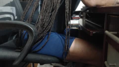 Snapshot of imanlolo789__ chatting on June 3, 2026, 1:52 am Imanlolo789 formerly known as Slimrodxxx independent model online show from June 3, 2026, 1:52 am