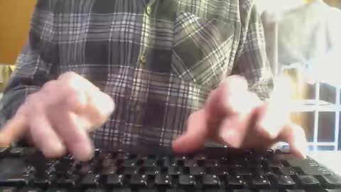 Snapshot of imaussiechris chatting on February 22, 2026, 11:25 pm Aussie Guy online show from February 22, 2026, 11:25 pm