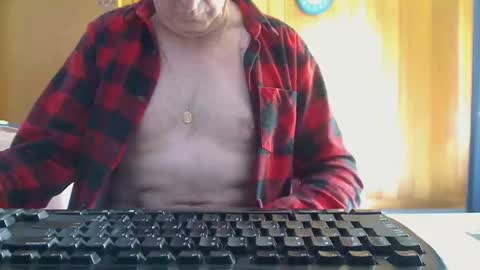 Snapshot of imaussiechris chatting on April 20, 2026, 2:58 am Aussie Guy online show from April 20, 2026, 2:58 am