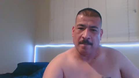 Snapshot of imbackmandosuknw chatting on December 23, 2024, 8:11 am imbackmandosuknw online show from December 23, 2024, 8:11 am