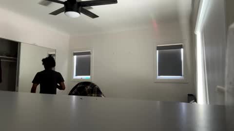 Snapshot of imchokingchicken chatting on September 8, 2025, 8:19 pm imchokingchicken online show from September 8, 2025, 8:19 pm