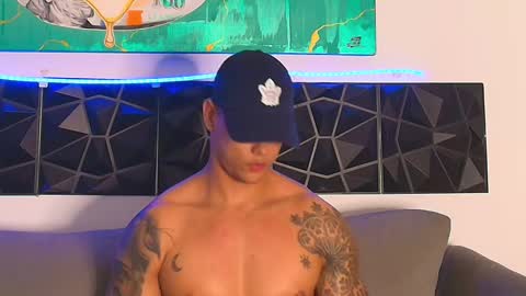 Snapshot of imconor chatting on February 14, 2025, 2:50 am imconor online show from February 14, 2025, 2:50 am