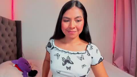 Snapshot of imdayaadams chatting on January 25, 2025, 5:18 am Dayana online show from January 25, 2025, 5:18 am